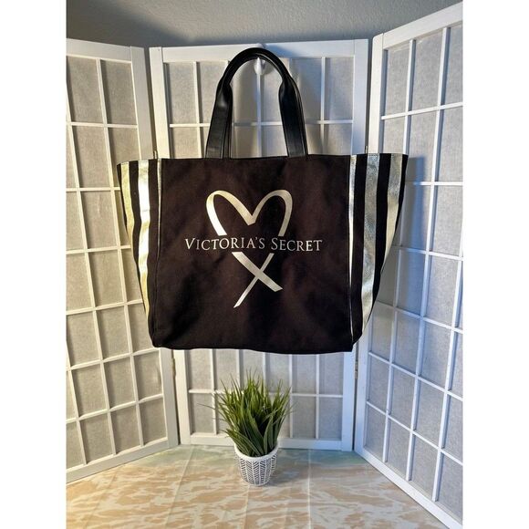 Victoria Secret Tote Bag - Picture 10 of 10